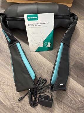 Homedics Black and Teal Neck & Shoulder Shiatsu Massager with Heat
